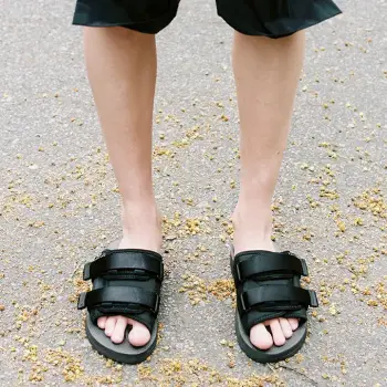 阪急うめだ本店4階に SUICOKE LIMITED SHOP「SUMMER ESSENTIALS」｜2026年春夏新作と定番サンダル（6/3-16）