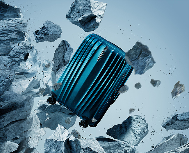 大阪髙島屋に〈Samsonite（サムソナイト）〉POP UP SHOP｜最新コレクション「NEXIS」スピナー4サイズ・イニシャル刻印（7/15-28）