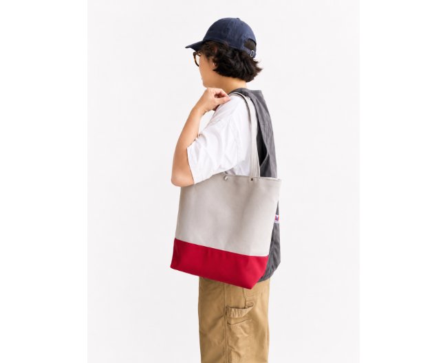 ueyama canvas のバッグ ディテール