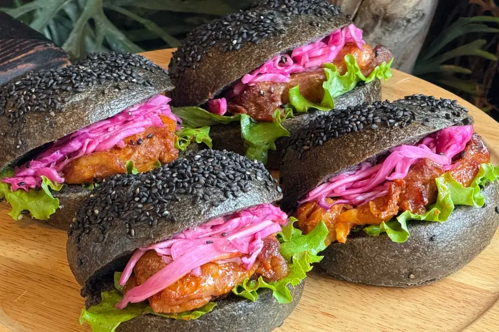 堀江ボーノベーカリ “20秒に1個売れる”人気生ベーグル、4日間限定で全22種が登場 ピスタチオカスタード、はちみつブリュレなど新作&復刻も! 12月25日(木)~28日(日)「生ベーグル祭り」を開催 画像 5