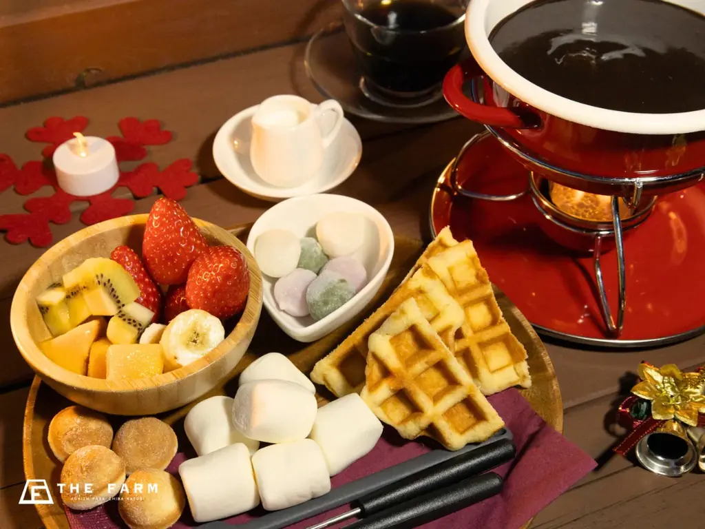 クリスマスツリーは”本物のもみの木”×手づくりオーナメント。農園リゾートTHE FARMの冬季限定宿泊プラン——自然素材に触れる体験で、季節行事を“学びの時間”に 画像 4