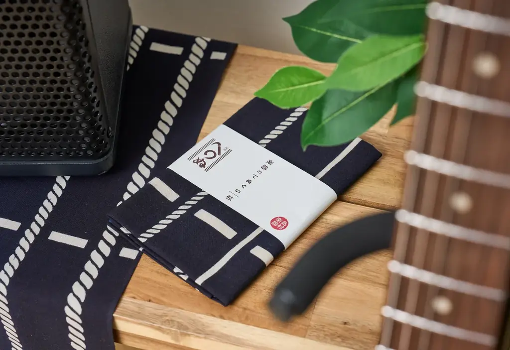 1月1日発売｜島村楽器の楽器福袋にかまわぬてぬぐい付