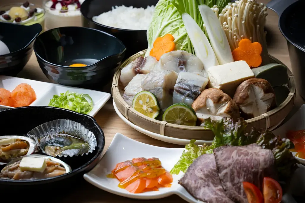 【新プラン登場】焚き火×ライトアップが映える冬の絶景グランピング。大阪・貝塚市「日本の夕陽百選」を望む “うみテラス二色の浜” で過ごす特別な海辺ステイ 画像 14