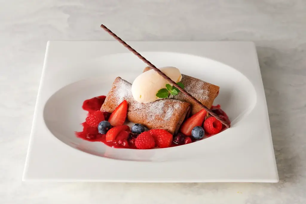 資生堂パーラー サロン・ド・カフェ ラゾーナ川崎店、新春を彩る「スペシャルストロベリーフェア」第1弾を開催！ 画像 4