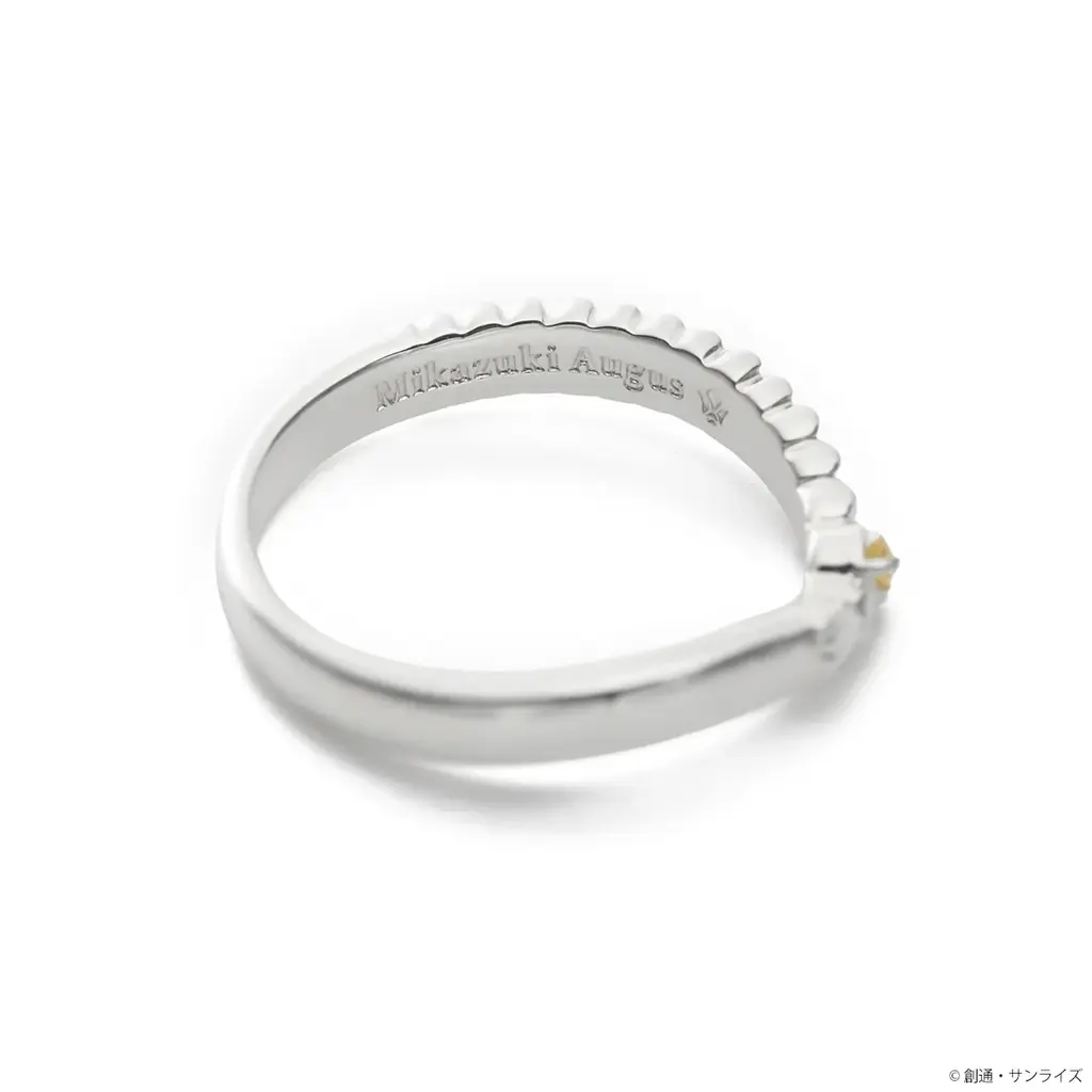 『機動戦士ガンダム 鉄血のオルフェンズ』と、ジュエリーブランド「THE KISS」とのコラボによる、三日月とオルガをモチーフにしたシルバーリング商品が登場!! 画像 4