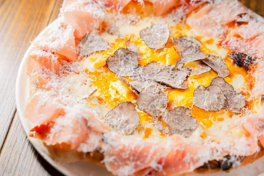 店内窯で焼き上げる本格ピッツァ「Azzurro520 柏」、PIZZERIA Azzurro520としてリニューアル 画像 2