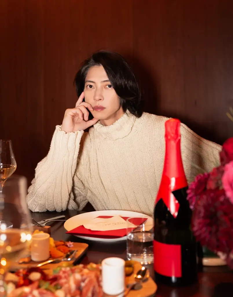 モエ・エ・シャンドン『SHARE THE LOVE』赤ボトル限定発売