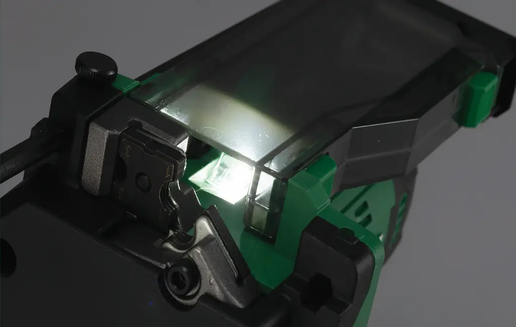 電動工具ブランド「HiKOKI(ハイコーキ)」パワフルに。軽快に。太径全ねじもスムーズに切断コードレス全ねじカッタ「CL 18DA」新発売12月23日（火）より発売開始 画像 6