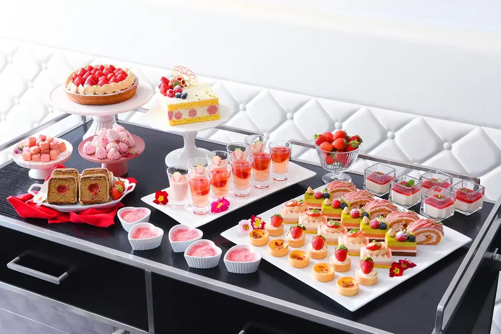 “イチゴを着て行く”フェア「Very Berry Strawberry」開催｜ホテルプラザ神戸 画像 10