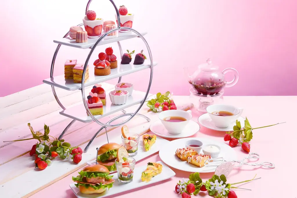“イチゴを着て行く”フェア「Very Berry Strawberry」開催｜ホテルプラザ神戸 画像 12