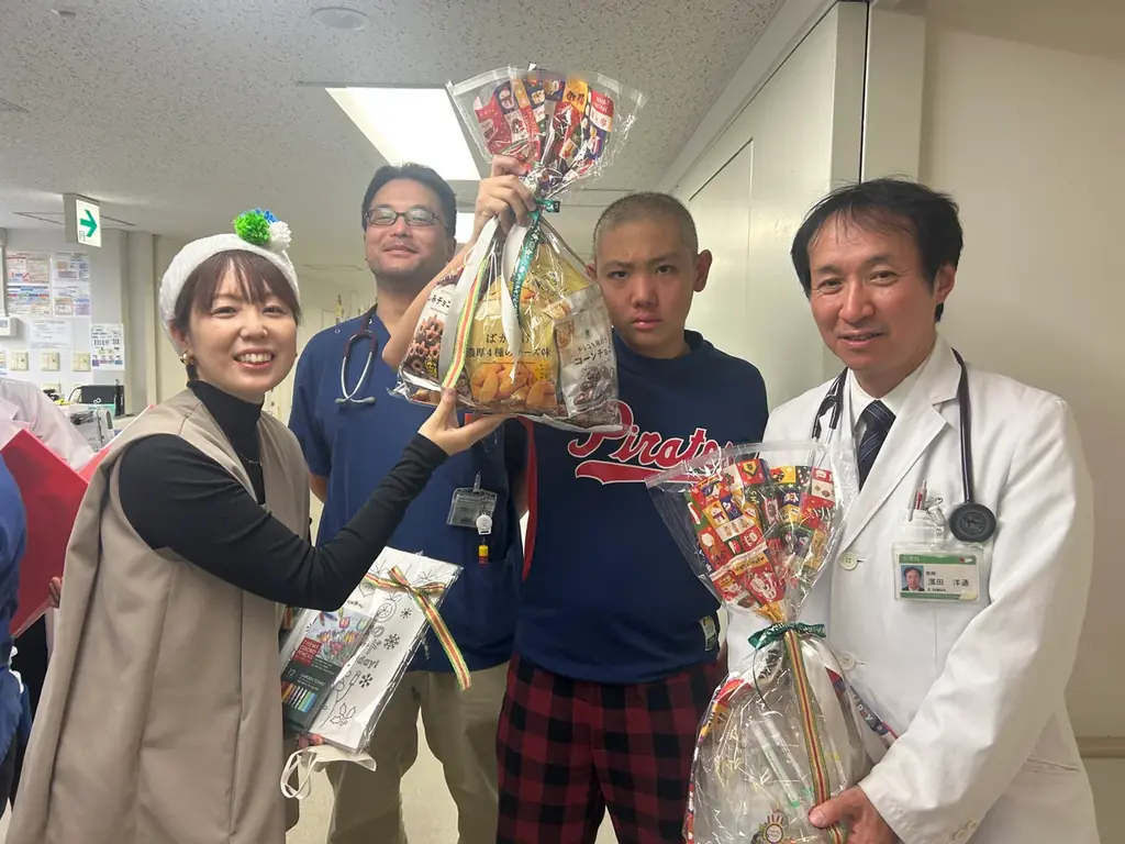 みんレモサンタ贈呈