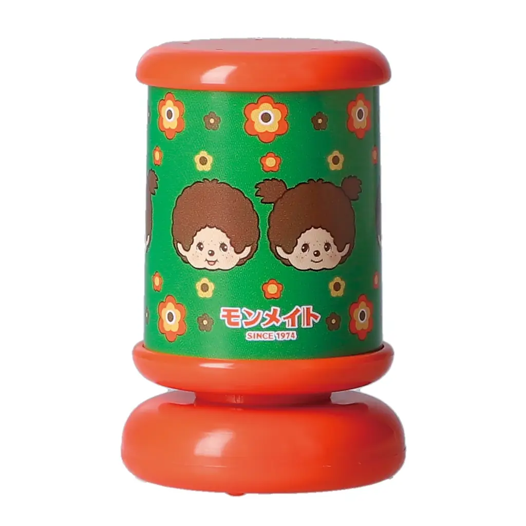 1974年の発売より爆発的ブームを生んだ人気者『モンチッチ』デザインのカプセルトイ2種が、2025年12月中旬より全国のカプセルトイ自販機にて順次発売！ 画像 6