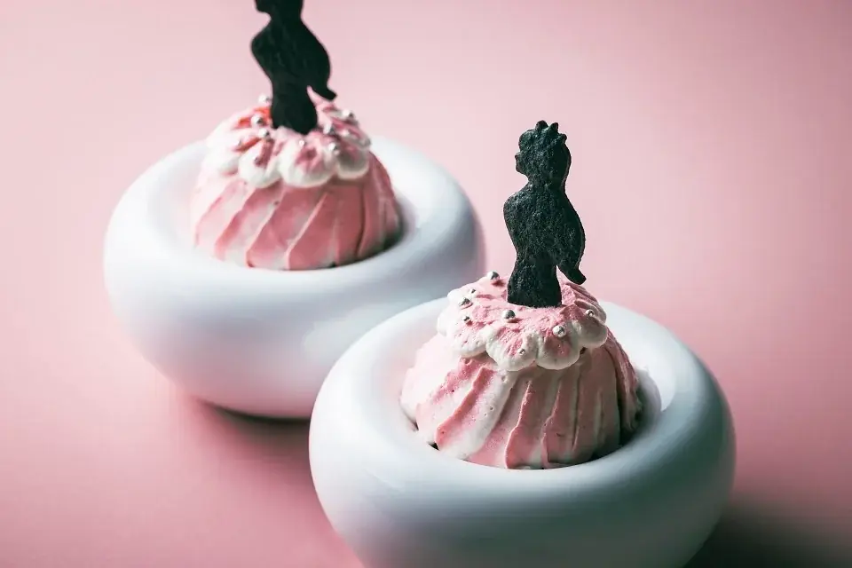 2名のいちごソムリエが贈る、5種苺の食べ比べ付き冬限定アフタヌーンティー「STREAM Afternoon Tea ～Strawberry Romance～（ストロベリー・ロマンス）」 画像 3