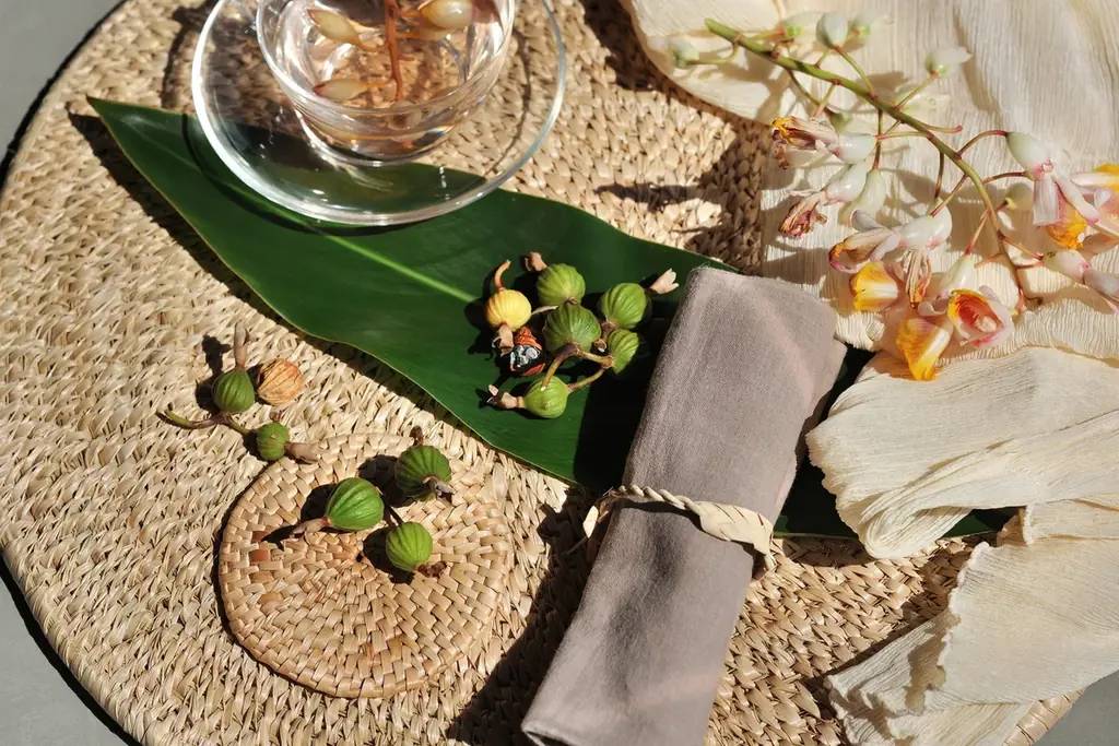 【星のや沖縄】琉球のおもてなしを現代に昇華。海と春の花々の香りに包まれた、プールサイドでの優雅な時間を楽しむ「海風アフタヌーンティー」今年も提供 画像 4