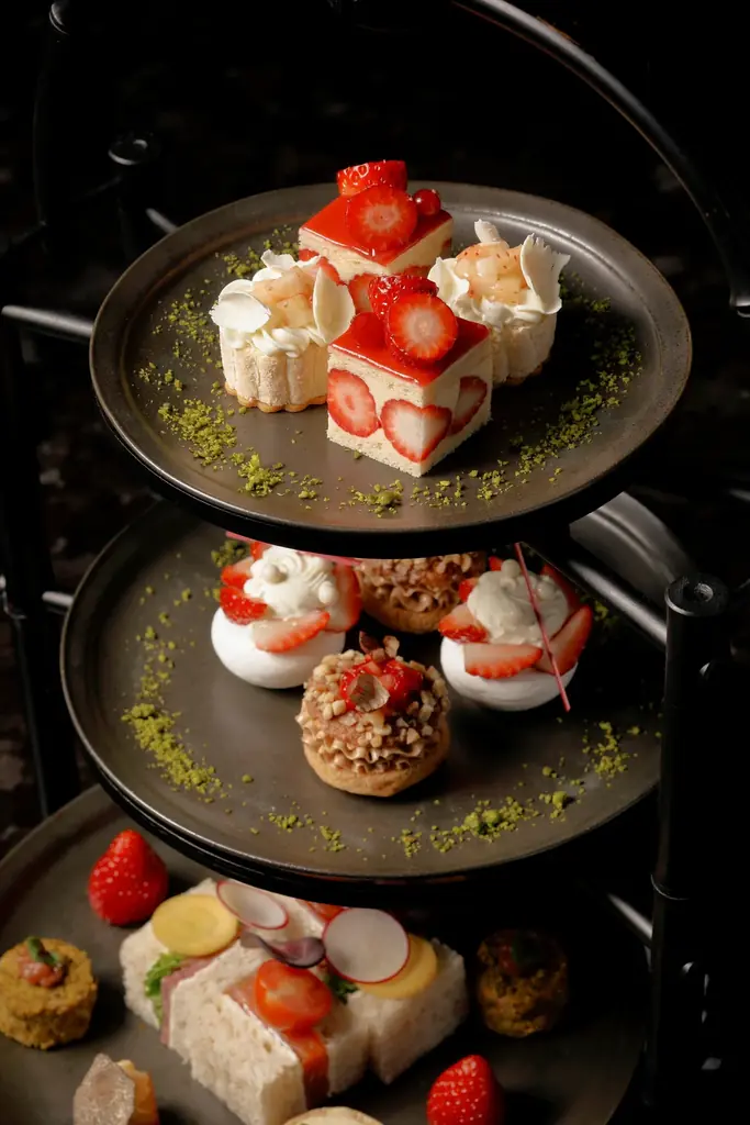 アマン東京苺フェア