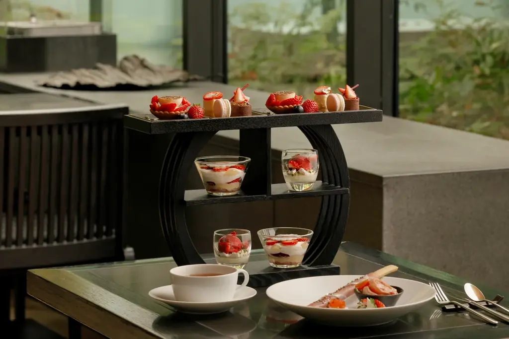【アマン東京】瑞々しい苺を堪能する　春のストロベリーデザートのご案内 画像 6