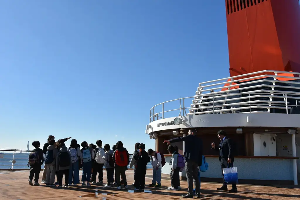 MITSUI OCEAN CRUISESが名古屋市教育委員会 キャリア教育プログラム「ミラトラ」においてにっぽん丸での職場訪問を受け入れ 画像 1