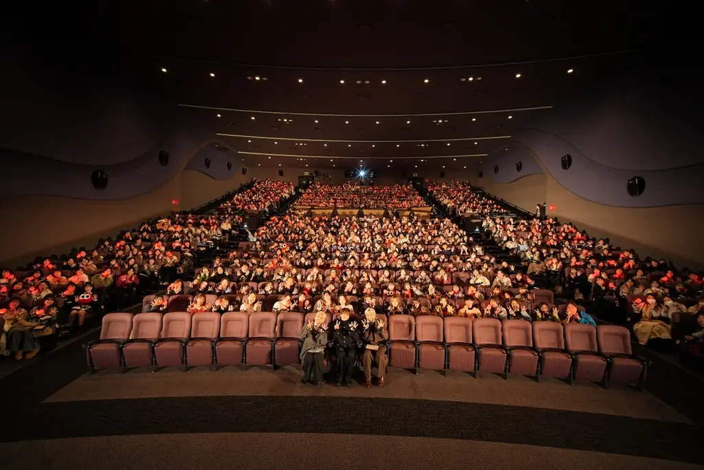 Nissy（西島隆弘）登壇！Nissy Entertainment “Re:10th Anniversary Final” BEST DOME TOUR 初日舞台挨拶 オフィシャルレポート公開 画像 2