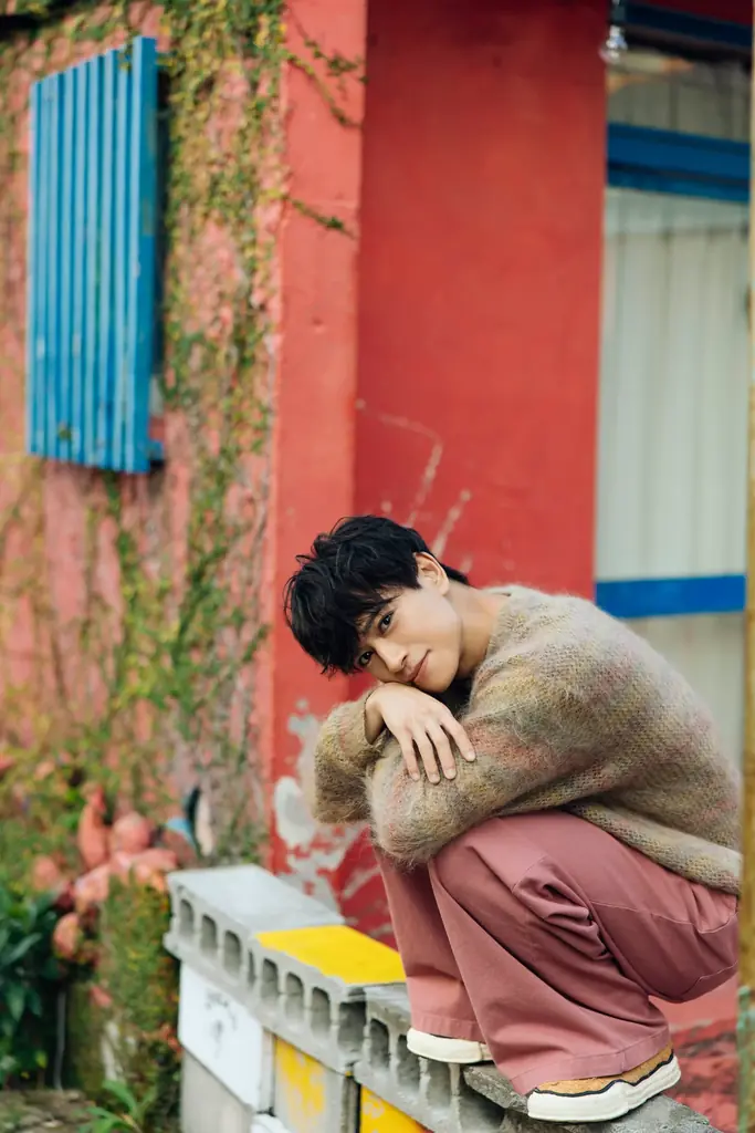 ミュージカル「忍たま乱太郎」で話題の俳優・湯本健一、初となる写真集の発売決定！“大人の色気”を解放し、表現者としての新境地を披露 画像 3