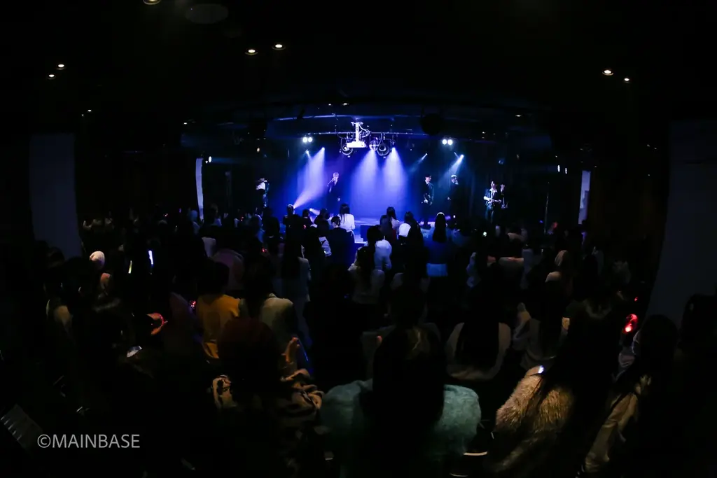 韓国グループ：D-ONE　クリスマスイブ公演で立ち見続出熱狂ステージ！勢いはこのままに2025年ラストは12月28日。2026年幕開けは1月3日から！ 画像 4