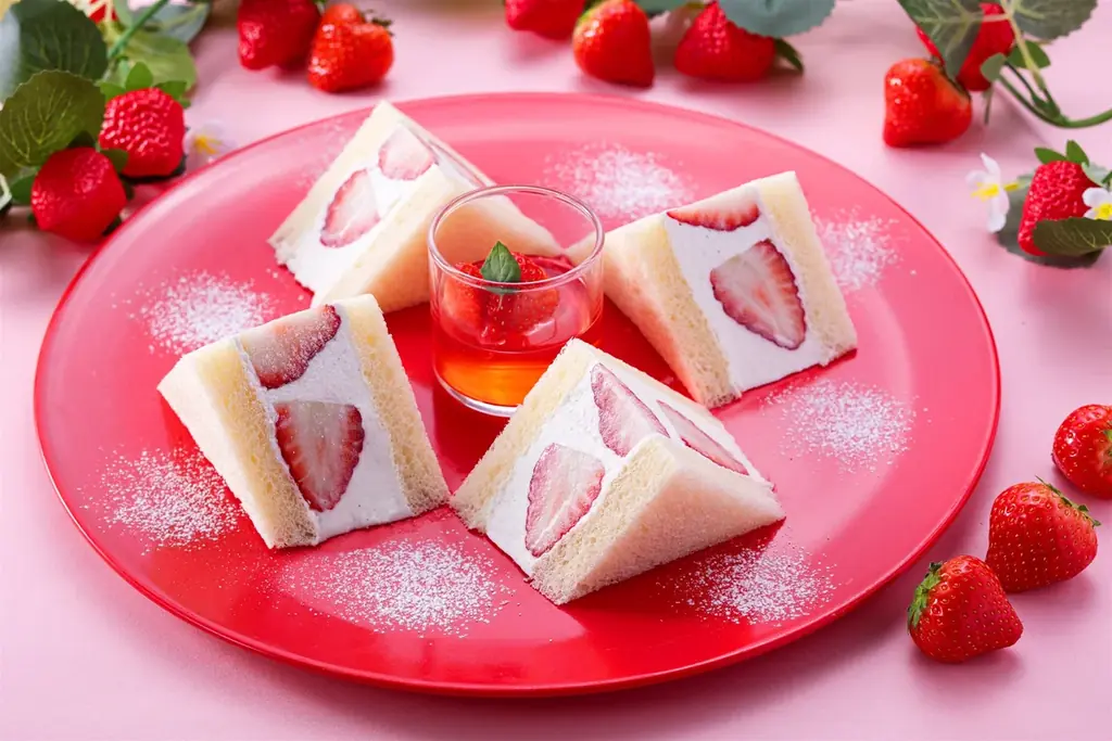 いちごに恋する甘いひととき！ホテルで叶える贅沢ないちご体験 画像 4