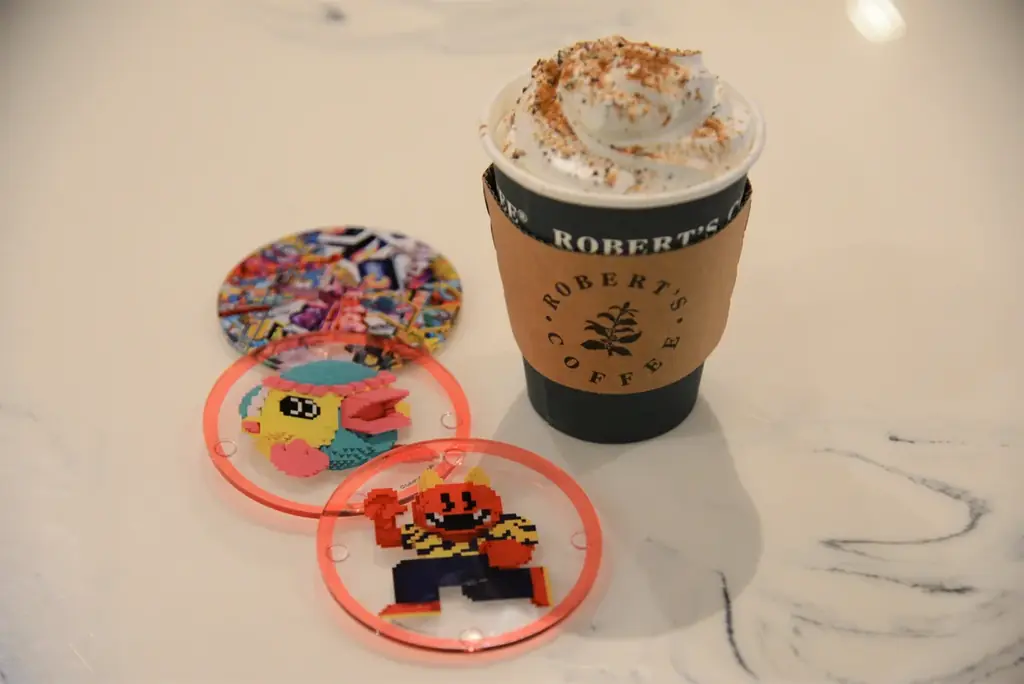 お正月は音頭＆ハイパー神事で「ハイパーミュージアム飯能」へ！ コースター付きスペシャルコラボドリンクも登場 画像 4