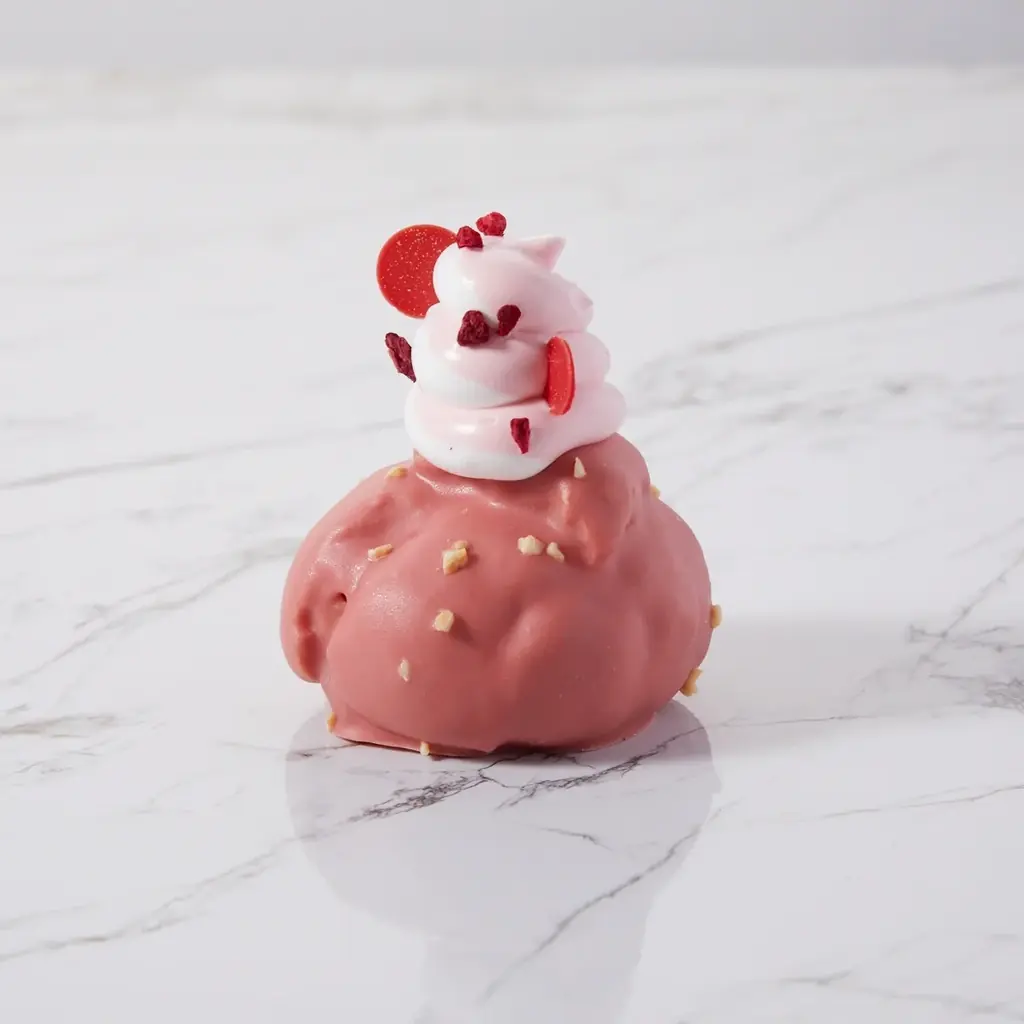 苺が彩る、可憐で華やかな冬のティータイム「LOUANGE TOKYO STRAWBERRY FAIR 2025-2026」 画像 4