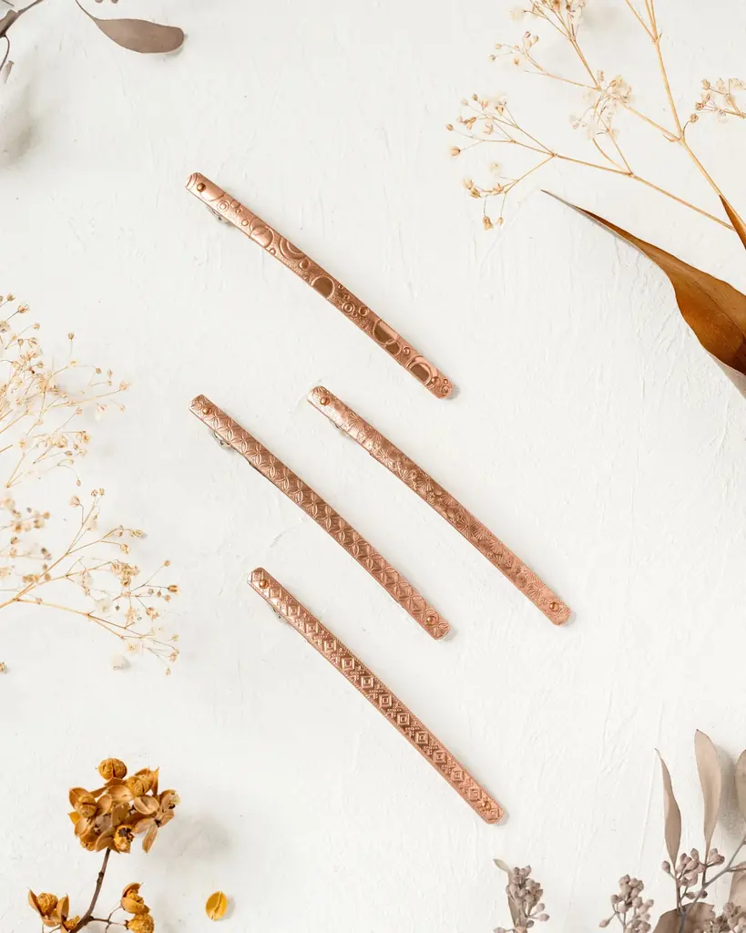 1月1日発売｜錺之の銅製バレッタ4種で気分をデザイン