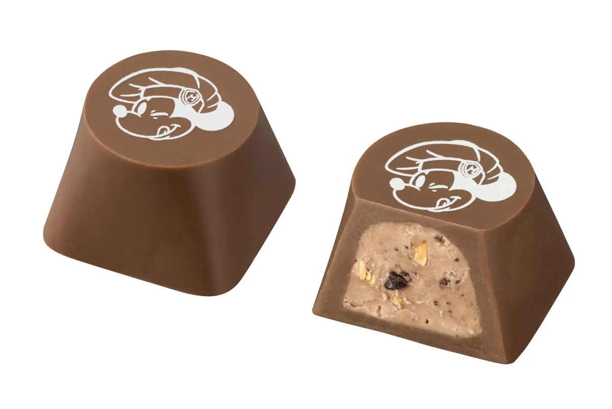 ディズニーストアとゴディバの共同制作によるオリジナルチョコレートが初登場！ショコラティエ姿のミッキーをデザインしたバレンタインのコレクションを1月9日(金)より順次発売 画像 2