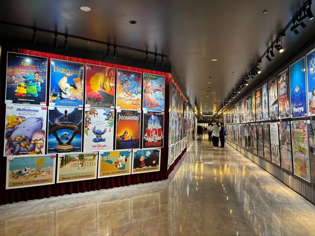 海外版映画ポスター展延長