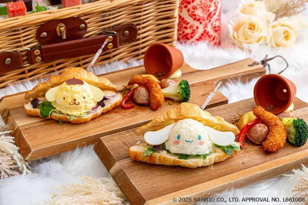 サンリオキャラクターズ ガーデンカフェから、冬季限定メニューが登場！選べるアフタヌーンティーや韓国風ワッフル、ショコラとベリーのハニトーなどを展開。 画像 4