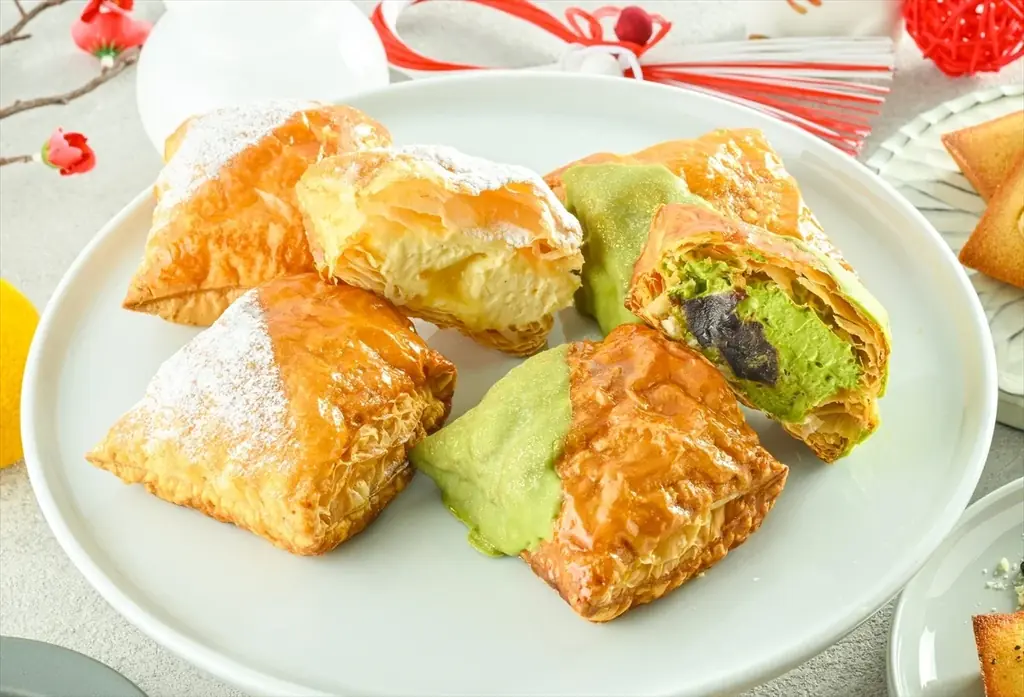 【Butteryららぽーと安城限定】1月1日より、つぶあんの優しい甘さが上品な「小豆抹茶ミルフィーユ」新発売！ 画像 1