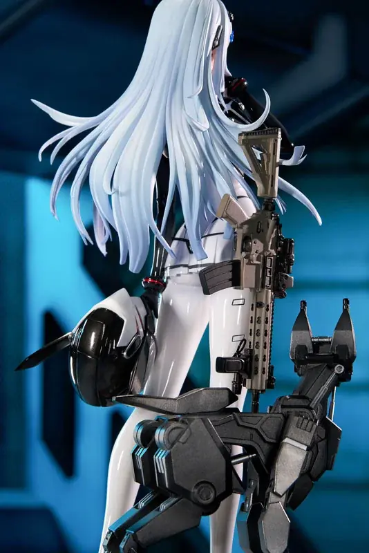 『ドールズフロントライン』より戦術人形「416」が、スキン『真夜中の福音』の姿で待望のフィギュア化。あみあみにて予約受付中。 画像 21