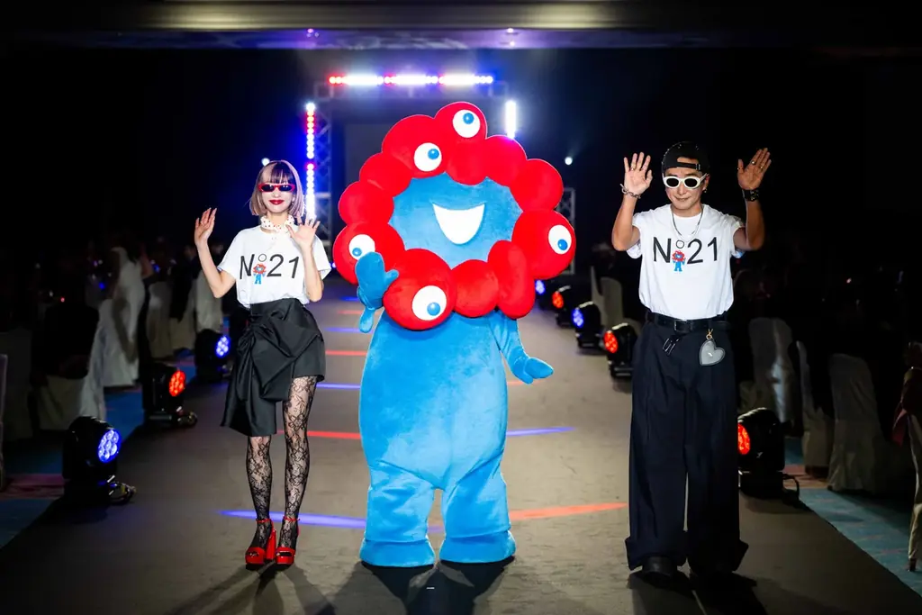 ファッションチャリティイベント「I Z A PINK CHRISTMAS® 2025」が開催 画像 24