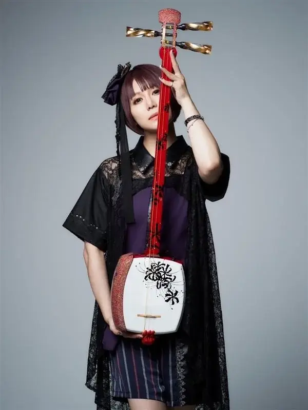 HATTRICK、和楽器バンド三味線奏者・蜷川べに氏とファンや関係者への感謝をテーマにしたオークションプロジェクトを実施！ 画像 3