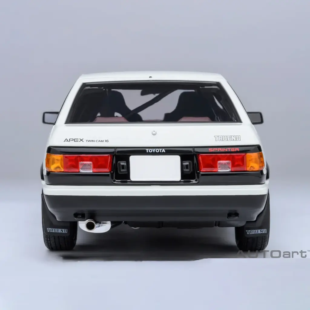 『頭文字D』 トレノ (AE86) を精巧に再現した立体1/18サイズ、 「東京オートサロン2026」で販売！ 画像 10