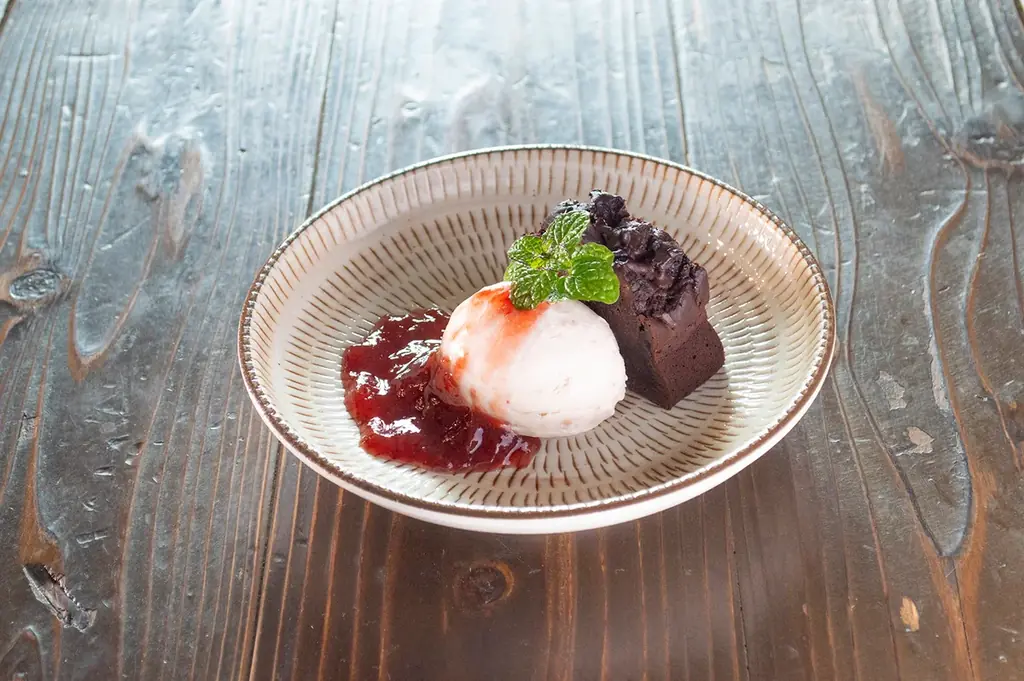 最大22品種のいちごを味わえるいちご狩りのシーズン到来！アクアイグニスまるごと完熟いちごフェア 画像 10