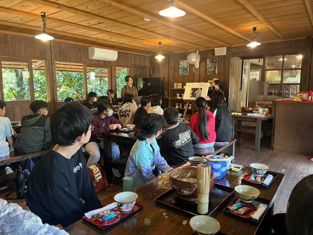 【実施報告】未来へつなぐ沖縄の技と心 ～機織とブクブクー茶で 学ぶ、つくる、感じる 文化学習～ 画像 2