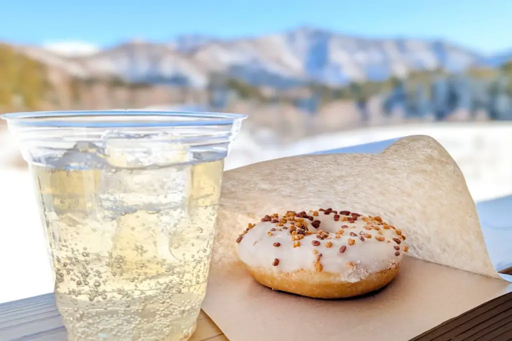 「舞子スノーリゾート」今シーズン初導入！ゲレンデに“走るキッチン”と“朝一番の独占滑走”で新たな雪山体験 画像 3