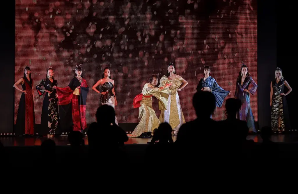 【Maison MUNETAKA YOKOYAMA】東京タワーからカンヌ、ミラノ、万博、パリでコレクションを開催！2025年、日本の伝統文化をフォーマルウェアで世界のARTへ昇華！ 画像 5