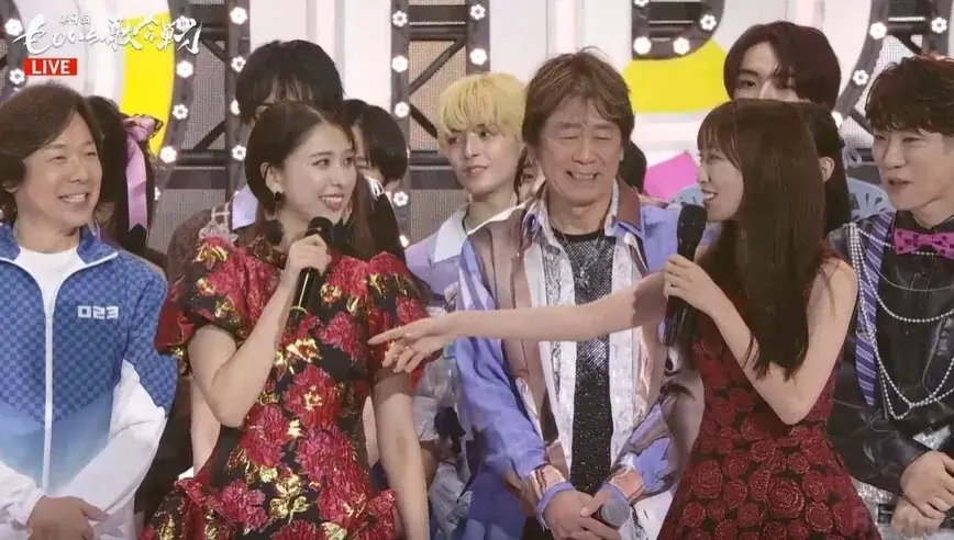 7年連続大晦日トレンド1位獲得！ももクロと豪華出場者による大晦日の歌の祭典 ライブレポート｜歌あり笑いあり涙ありで大団円！白組勝利でフィナーレの『第9回 ももいろ歌合戦』 画像 3