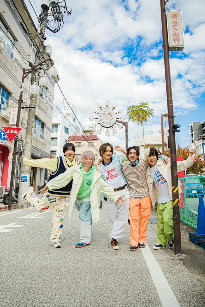 【新進気鋭の5人組大人気YouTuberアイドル】リアルピース 2nd写真集 表紙決定！～『Piece by Piece』 2026年2月12日発売～ 画像 2