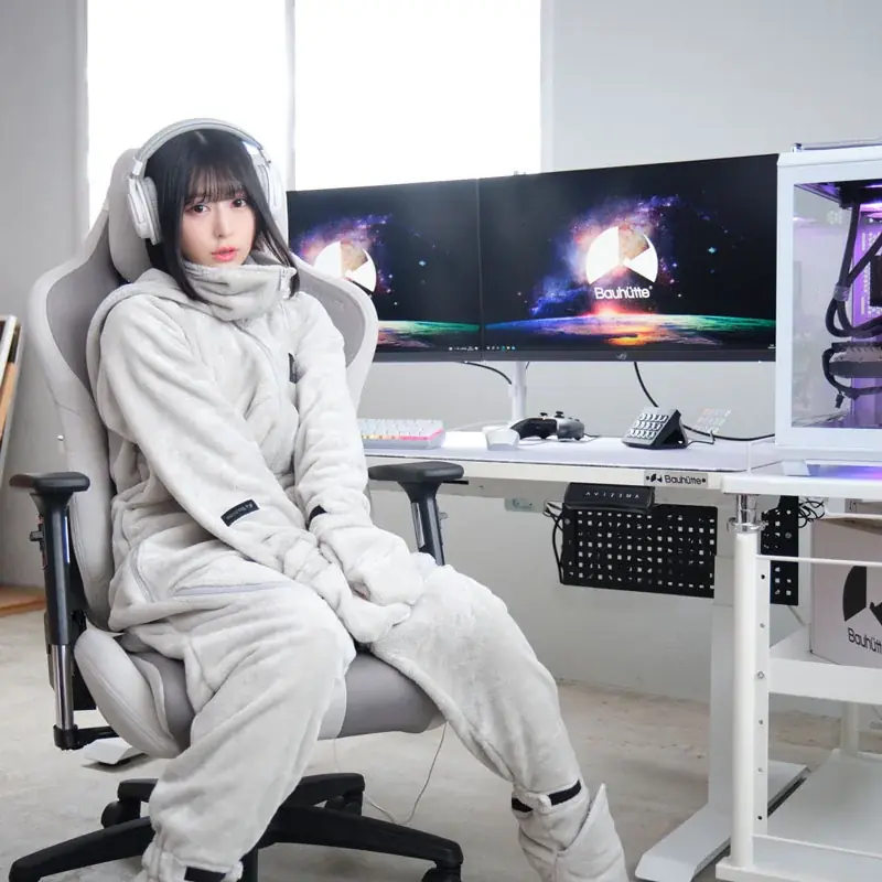 【Amazon初売り】ゲーミングこたつやダメ着で冬の理想郷を。人気のホワイト家具など170を超える製品を大放出！ 画像 3