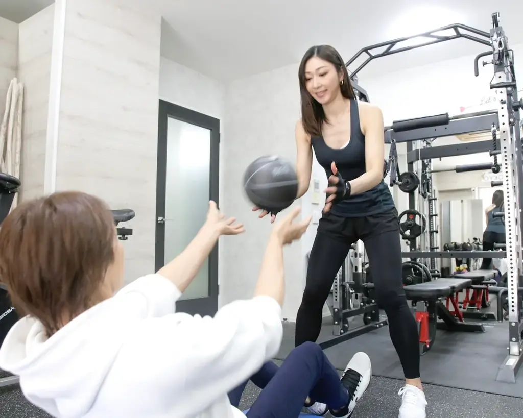 【今年は痩せる!!】入会金50,000円が０円＋トレーニング１回券付きNew Yearキャンペーン開催｜原宿・表参道ダイエット専門パーソナルジム808TOKYO 画像 3