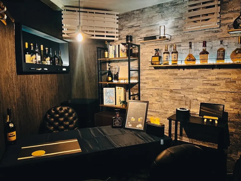 「お酒を飲みながら転職相談」転職相談BARが横浜に初出店｜開業前から予約15件超の注目店 画像 4