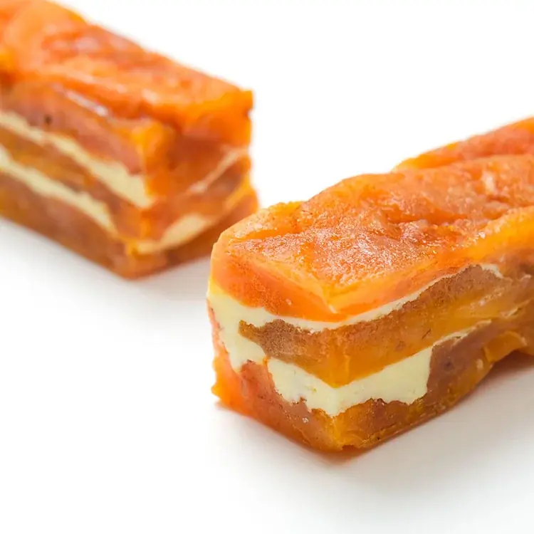 【至福の甘じょっぱさ】信州駒ヶ根産あんぽ柿とバターが溶け合う『長野県産あんぽ柿のバターミルフィーユ』をスナックミーオンライストアで期間限定発売 画像 2