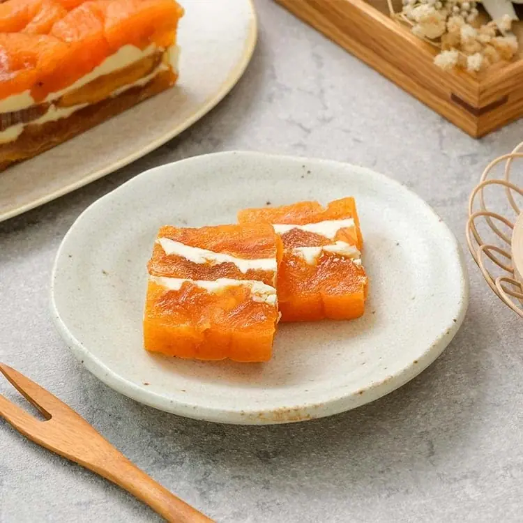 【至福の甘じょっぱさ】信州駒ヶ根産あんぽ柿とバターが溶け合う『長野県産あんぽ柿のバターミルフィーユ』をスナックミーオンライストアで期間限定発売 画像 4