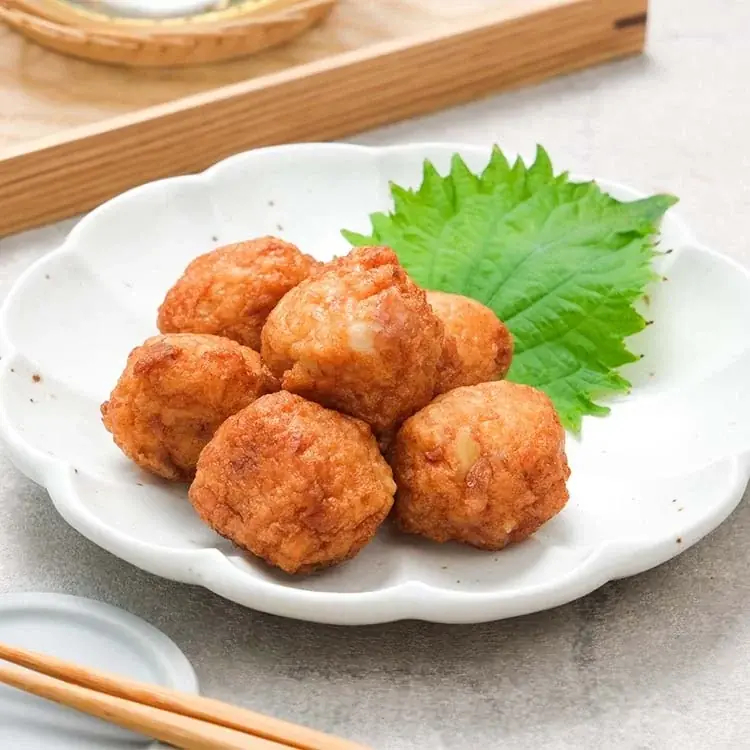 明石の天然鯛を贅沢に。淡路の藻塩が引き立てる、素材を味わう『明石鯛を味わうさつま揚げ』をスナックミーオンラインストアで期間限定発売 画像 3