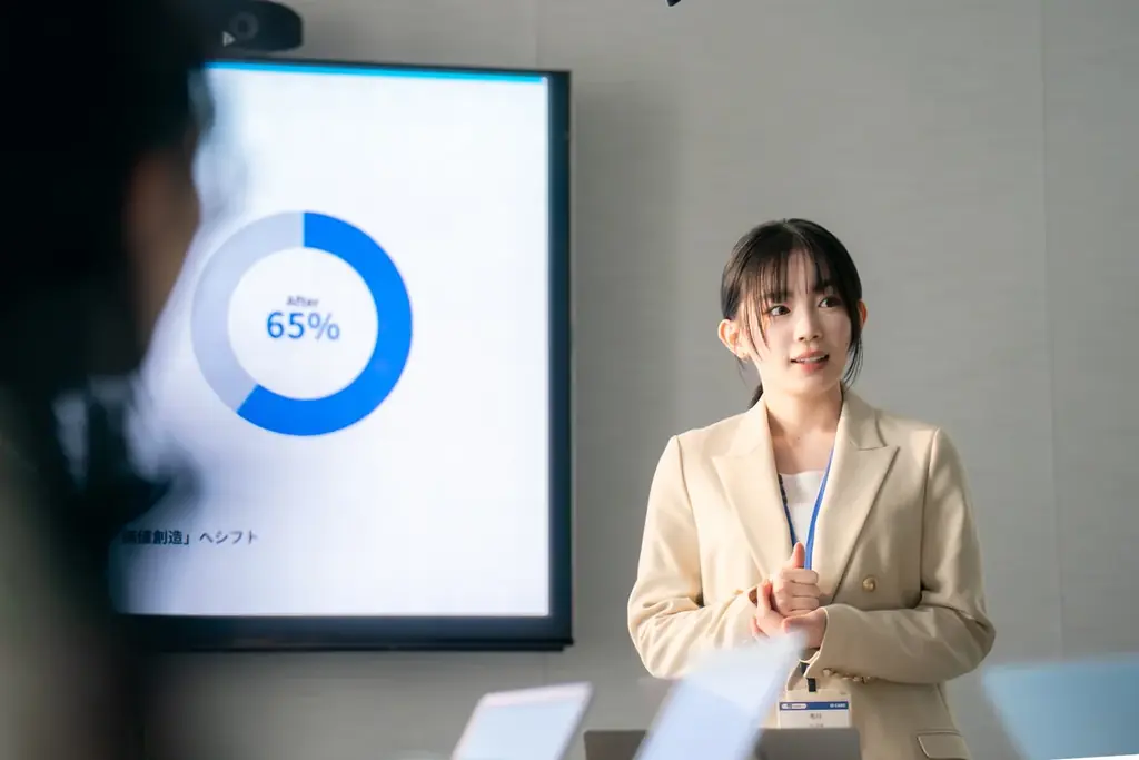 宮﨑優さん出演タクシーCM「出会ったのは、Wantedly」放映開始。会社の“リアル”が伝わるから意欲あふれる若手が集まる 画像 5