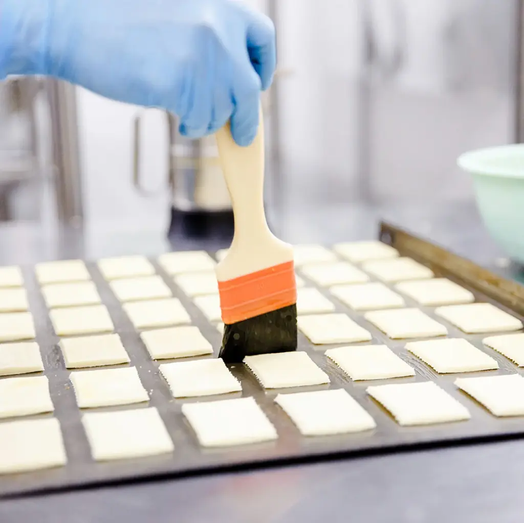 【チョコ好き必見】程よい塩味とチョコの絶妙な組み合わせ。冬季限定ご褒美スイーツ『セゾンウィッチ（塩チョコ）』登場 画像 11